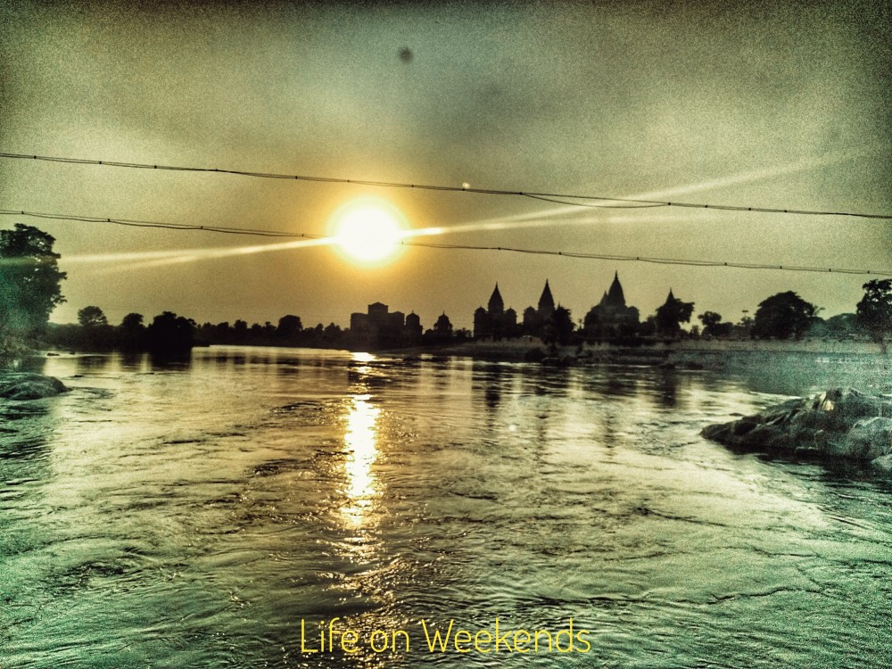 Betwa river, Orchha @Life on weekends