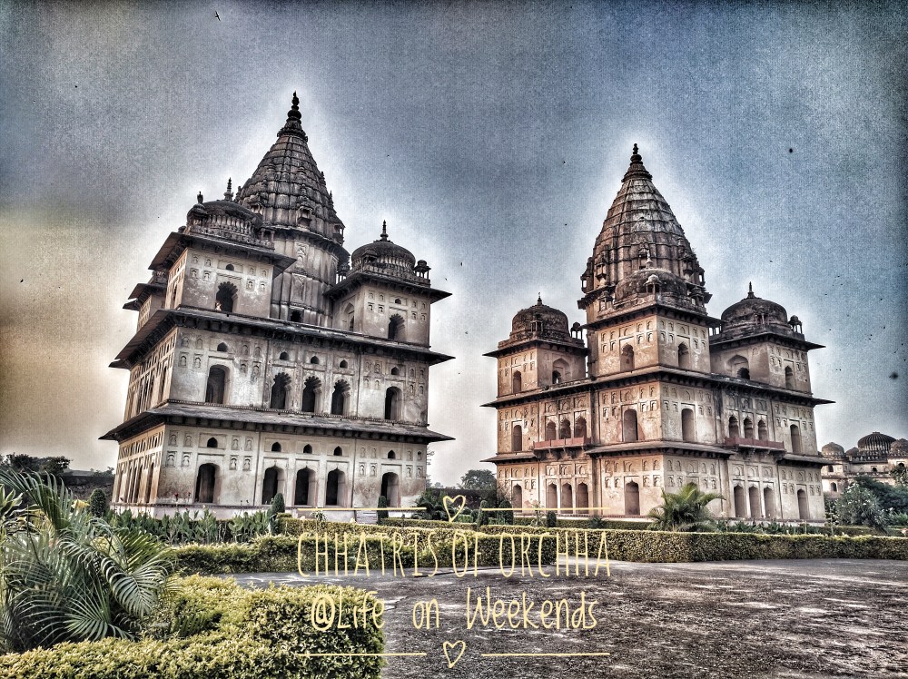 Chhatris, Orchha @Life on Weekends