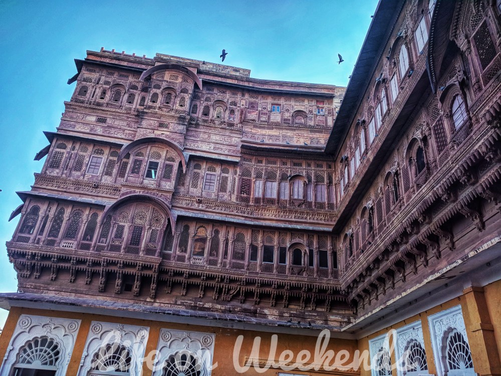 8C8DC998-B3B2-4F77-AB58-7F119F8E9558